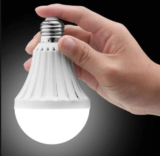 Hope’s H-2020 LED Rechargeable 9W Bulb – Long Backup, Double Battery, Best Load Shedding Solution in Pakistan